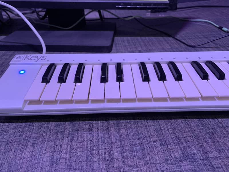 Evolution midi Keyboard 0