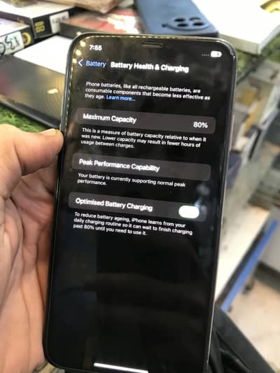IPHONE XS MAX APPROVE 64GB WITH BOX