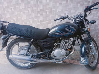 Suzuki GS 150 2021