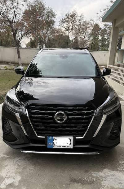 Nissa kicks xv premium