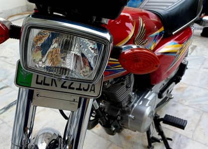 Honda CG 125 2019 Model | 17000 kM Driven | Scratchless  |  Genuine