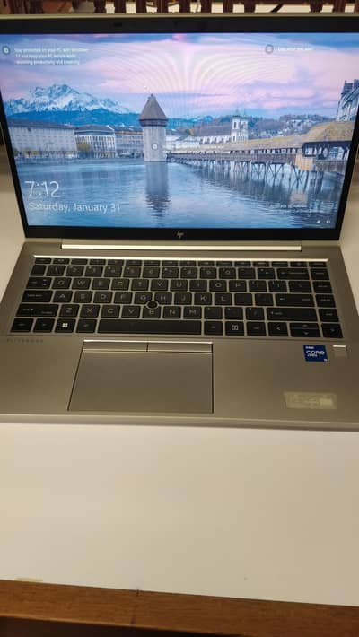 HP Elite book 840 G8
