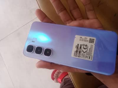 Infinix hot 60 pro plus edge ma Hy 12 256 sale krna hy