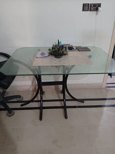 Dining table with 2 chairs for sale