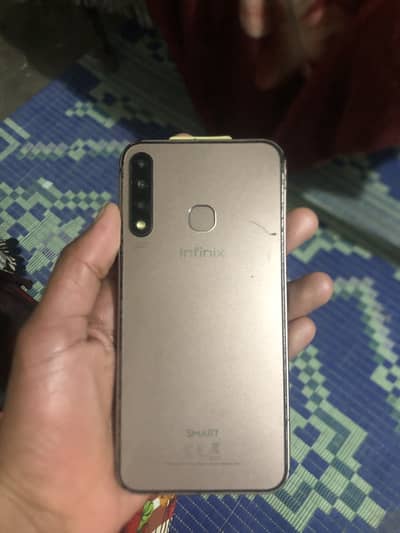 2gb Ram and 32 gb Storage Fast phone note hang