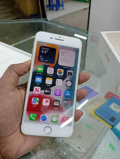 iphone 7 plus 128 GB my WhatsApp number 0320-24-100-47