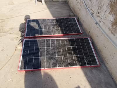 2 solar panel 6 month used 200w