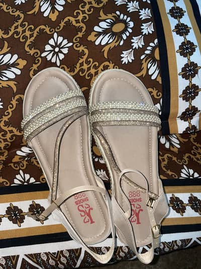 Weeding wear sandals