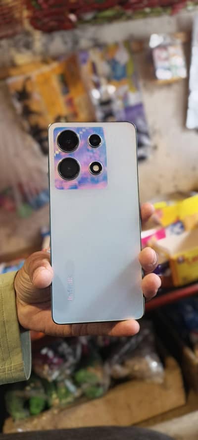 Infinix note 30 pro 10/10 with  box pack phone ( exchange possible)