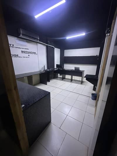 Rent office space room