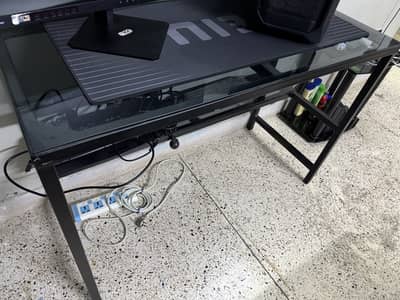 Selling my gaming and study table