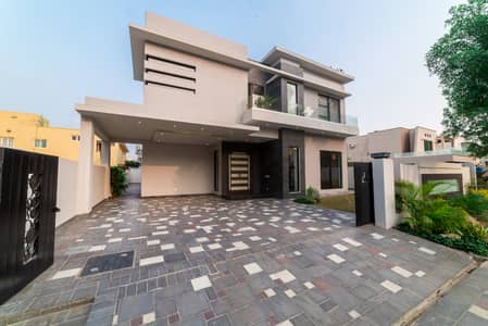 D H A Lahore 1 Kanal Owner Build Design House With 100% Original Pics Available For Rent