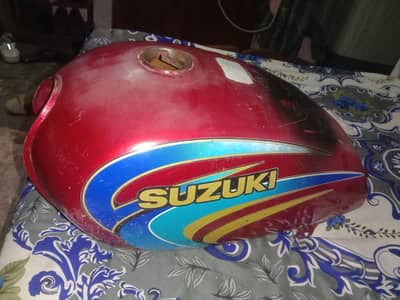 GS 150, 2012 Fuel tank