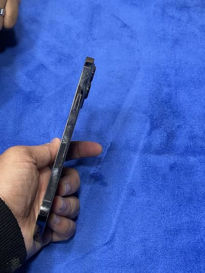 13 pro max 256 GB ( pta approved)