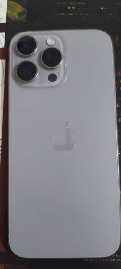 Apple iPhone 16 Pro Max