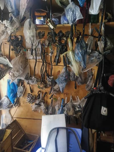 indicator repairing  specialist   all kind of cars indicator repairing