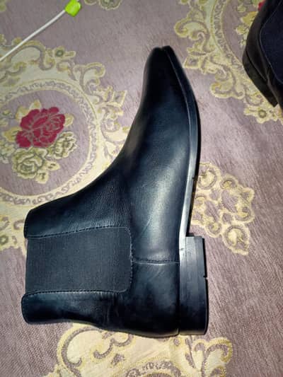 Chalsea by Zara (Indian brand) size 8.5