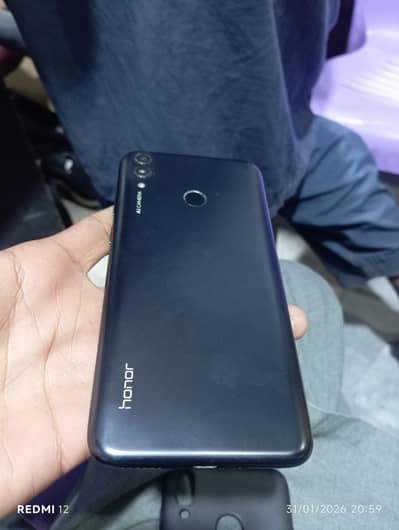 Honor 8 C