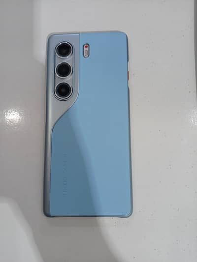 camon. 40 pro only box open 63000