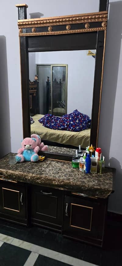 100% WOOD BED SET FOR SALE/DRESSING TABLE/DOLLY'S 2/BED