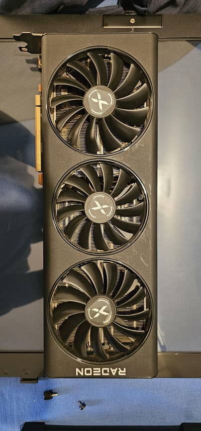 XFX RX 6800 XT Speedster Merc319 Black