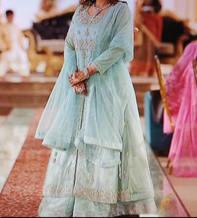 wedding party dress maxy one time used only