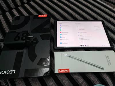 Lenovo Legion Y700 Gen 4 - Snapdragon 8 Elite - 165Hz Gaming Tablet!!