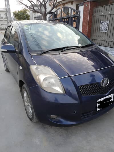 Toyota Vitz 2006 - Home Used, Pristine Condition! Just Buy & Drive.