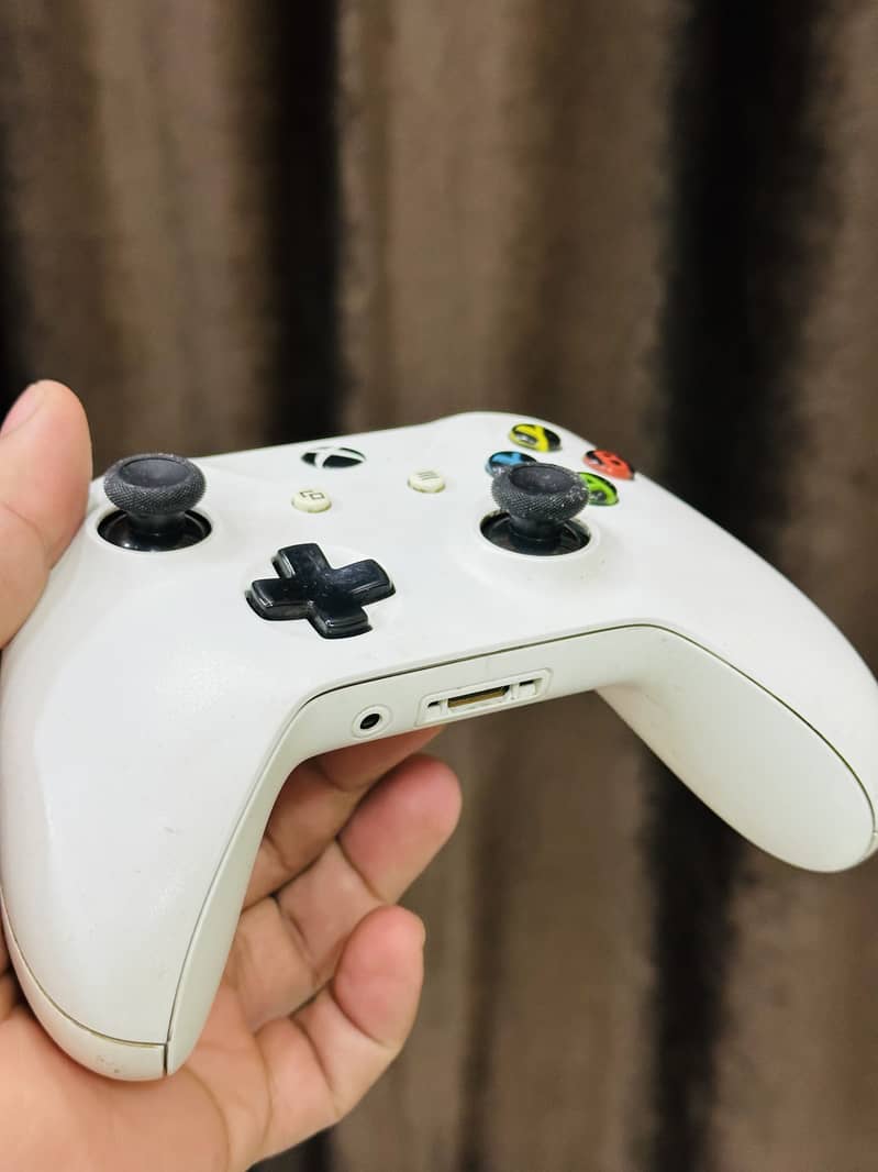 Xbox one s Controller 1