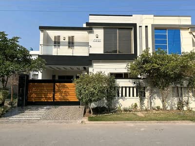 7.5 Marla Ultra-Modern Double Storey Luxury House For Sale In Buch Villas Multan