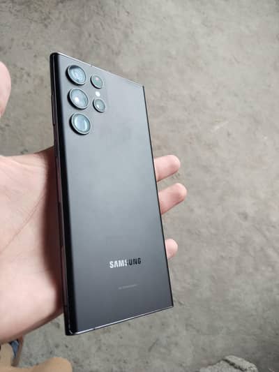 Samsung S22 ultra. .