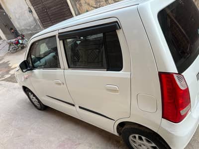 2020 model Suzuki Wagner  new condition total orgnl car one hand use