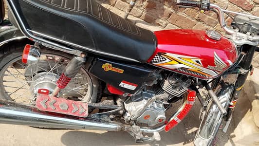 good very good conditoin saond bilkul ok