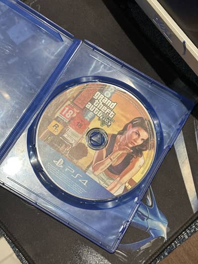 Ps 4 CD for sale GTA 5