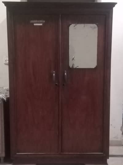 Large wood cupboard (Almirah) for clothes/books/shoe storage