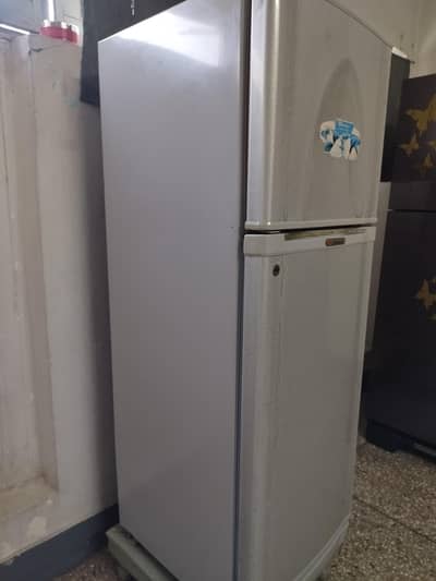 Dawlance fridge for sale used but very good in condition