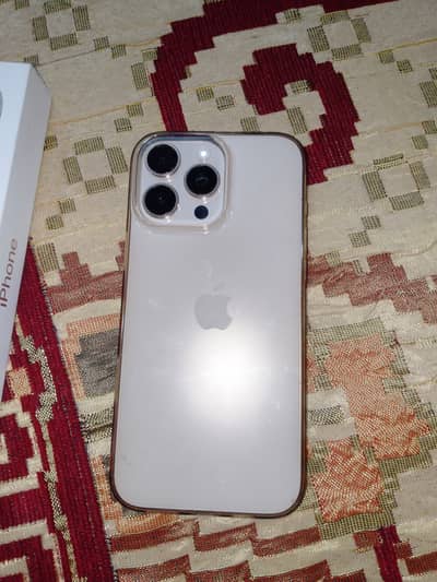 Apple iPhone 16 Pro Max