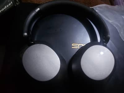 Wireless headphones Noise cancelation