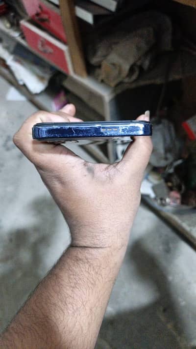 techno pova 5 pro 8 256 10/10 condition