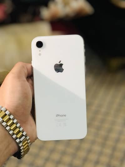 I phone XR