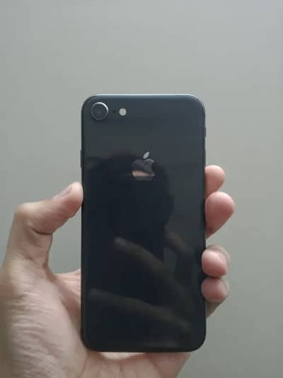 JIphone 8 official pta approved. 10/10 condition