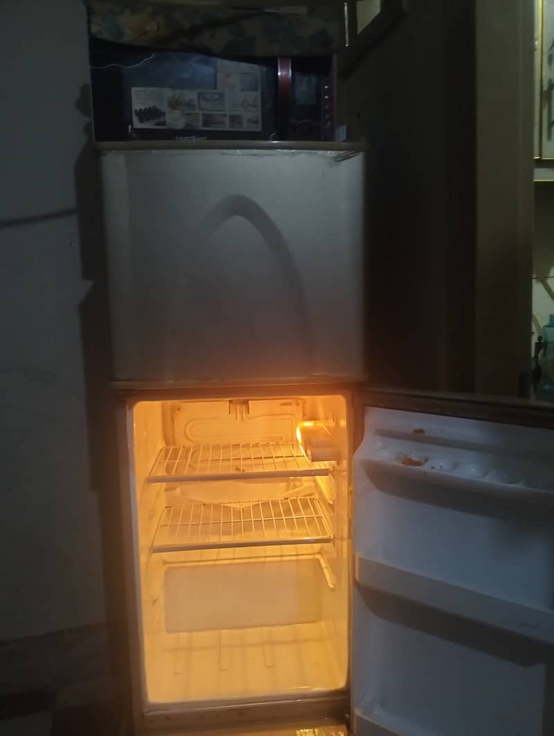 Refrigerator 3