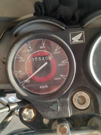 Honda Pridor Black 100cc 2023