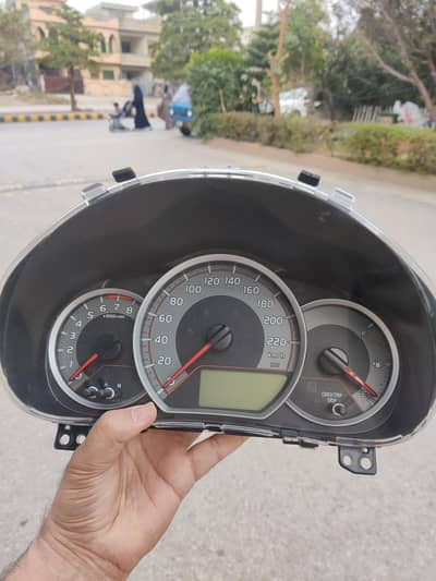 toyota Vitz speedometer Rpm