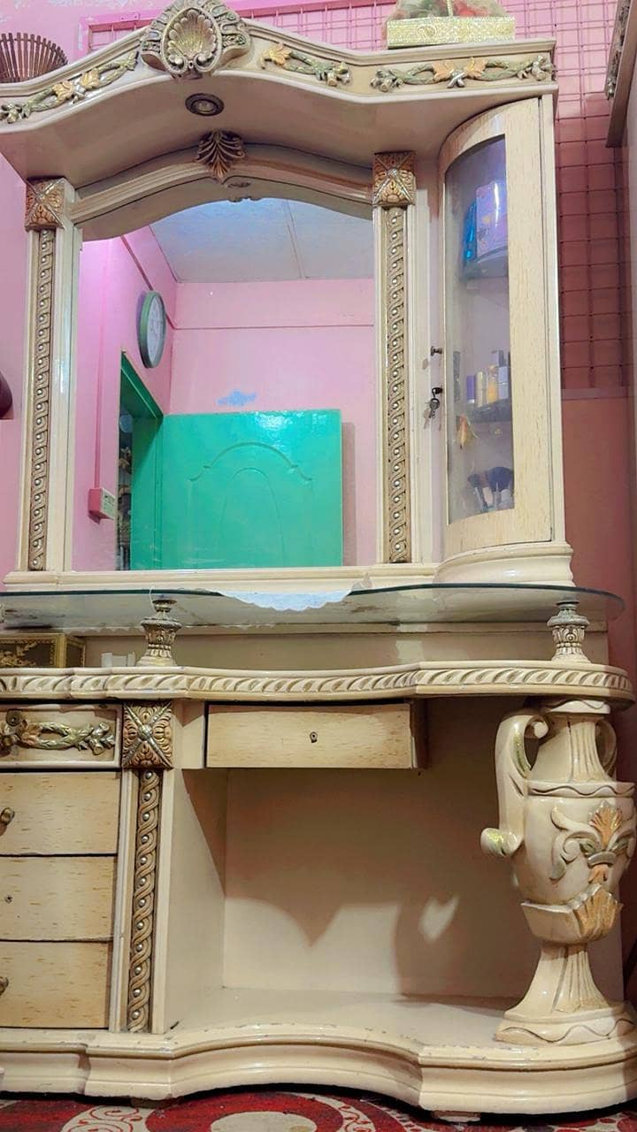 Dressing Table 2 side table free 1