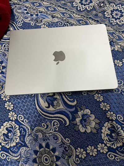 Apple MacBook Air M2 (2022) 16gb/256  read Description becarefully