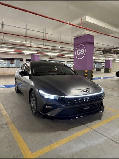 Hyundai elantra hybrid 2024