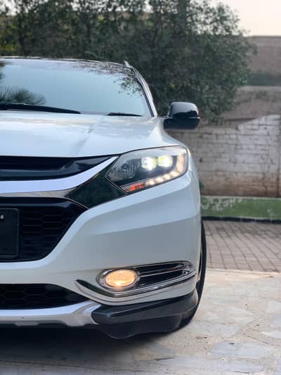 Honda Vezel Z sensing