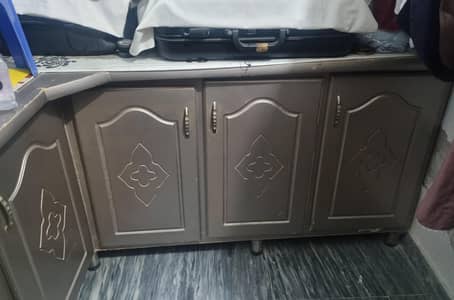 L shape wardrobe / cupboard