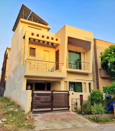5marla Doubel story house for sale in Ali block phase8Rawalipindi